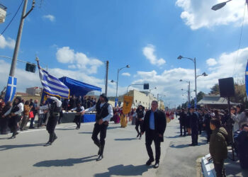 Πτολεμαΐδα: Ολοκληρώθηκε η παρέλαση της 25ης Μαρτίου – Φωτογραφίες με τη συμμετοχή των συλλόγων (+ΒΙΝΤΕΟ)