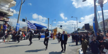 Πτολεμαΐδα: Ολοκληρώθηκε η παρέλαση της 25ης Μαρτίου – Φωτογραφίες με τη συμμετοχή των συλλόγων (+ΒΙΝΤΕΟ)