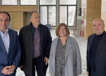 Νέο βήμα για τα σχολεία της Δυτικής Μακεδονίας: Στο επίκεντρο το «Πολλαπλό Βιβλίο» μετά τη συνάντηση του Ι.Ε.Π. με Συμβούλους Εκπαίδευσης