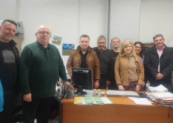 Στη ΣΑΕΚ Πτολεμαΐδας, ο Πρόεδρος της Πανελλήνιας Ομοσπονδίας Συλλόγων Υπουργείου Παιδείας και Μέλη του ΔΣ της Ένωσης Υπαλλήλων Υπουργείου Παιδείας Μακεδονίας- Θράκης! (ρεπορτάζ της Κούλας Πουλασιχίδου)