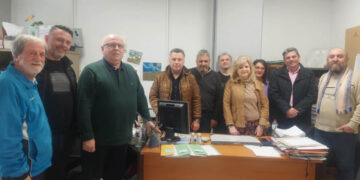 Στη ΣΑΕΚ Πτολεμαΐδας, ο Πρόεδρος της Πανελλήνιας Ομοσπονδίας Συλλόγων Υπουργείου Παιδείας και Μέλη του ΔΣ της Ένωσης Υπαλλήλων Υπουργείου Παιδείας Μακεδονίας- Θράκης! (ρεπορτάζ της Κούλας Πουλασιχίδου)