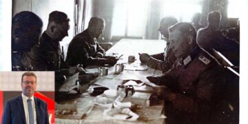 Ηλίας Σιδέρης: Ιστορική φωτογραφία από Γερμανούς αξιωματικούς στην Κοζάνη μέσα σε λέσχη αξιωματικών