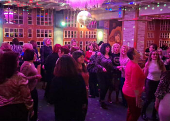“Γίναμε πάλι παιδιά” με πολύ χορό και κέφι στο Disco Party της Θρακικής Εστίας Εορδαίας (Βίντεο+Φώτο)