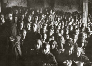 Ιστορική φωτογραφία από την Κοζάνη αναδεικνύει τη δράση του Αυγουστίνου Καντιώτη στα χρόνια του πολέμου