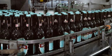 Βεργίνα κατά Heineken: Δικαστική δικαίωση στο Άμστερνταμ – Αποζημίωση μαμούθ 83 εκατομμυρίων