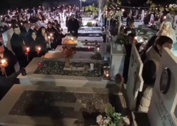 Ανάσταση στα νεκροταφεία: Το ξεχωριστό έθιμο της Κοζάνης (Βίντεο)