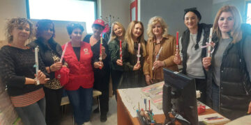 Υπέροχες χειροποίητες πασχαλινές λαμπάδες προσέφερε στο ΠΤ ΕΕΣ Πτολεμαΐδας, η ΣΑΕΚ Πτολεμαΐδας, εν όψει των εορτών του ΠΑΣΧΑ!