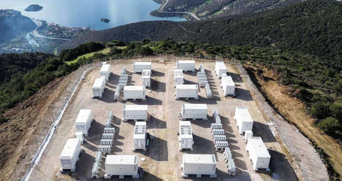 Σε φάση σύνδεσης, τρία από τα πρώτα έργα αποθήκευσης ηλεκτρικής ενέργειας στην Ελλάδα-Το ένα στη Φλώρινα