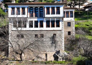 4 αρχοντικά της Δυτικής Μακεδονίας που αξίζει να επισκεφθείτε