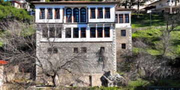 4 αρχοντικά της Δυτικής Μακεδονίας που αξίζει να επισκεφθείτε