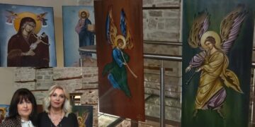 Κατανυκτική η ατμόσφαιρα στην Έκθεση Αγιογραφίας στο Αρχοντικό Βούρκα στην Κοζάνη (Φωτογραφίες & Βίντεο)