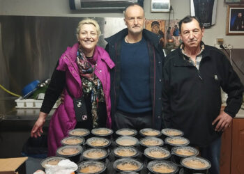 Μήνυμα αλληλεγγύης: Στρατιωτικοί της Κοζάνης στήριξαν το συσσίτιο απόρων δημοτών