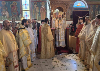 Με λαμπρότητα ο Εσπερινός της Αγάπης στην Πτολεμαΐδα (Φωτογραφίες)