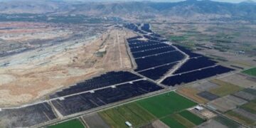 ΔΕΗ: Ολοκληρώθηκε η κατασκευή των φωτοβολταϊκών ισχύος 2,13 GW στη Δ. Μακεδονία – Με ταχείς ρυθμούς η εγκατάσταση μονάδων αποθήκευσης