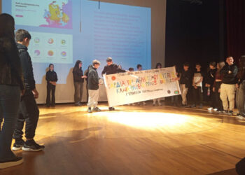 Με ψηφιακό παιχνίδι απόδρασης και flashmob συμμετείχε το Γυμνάσιο Αναρράχης-Εμπορίου στο 4ο Πανελλήνιο Μαθητικό Συνέδριο