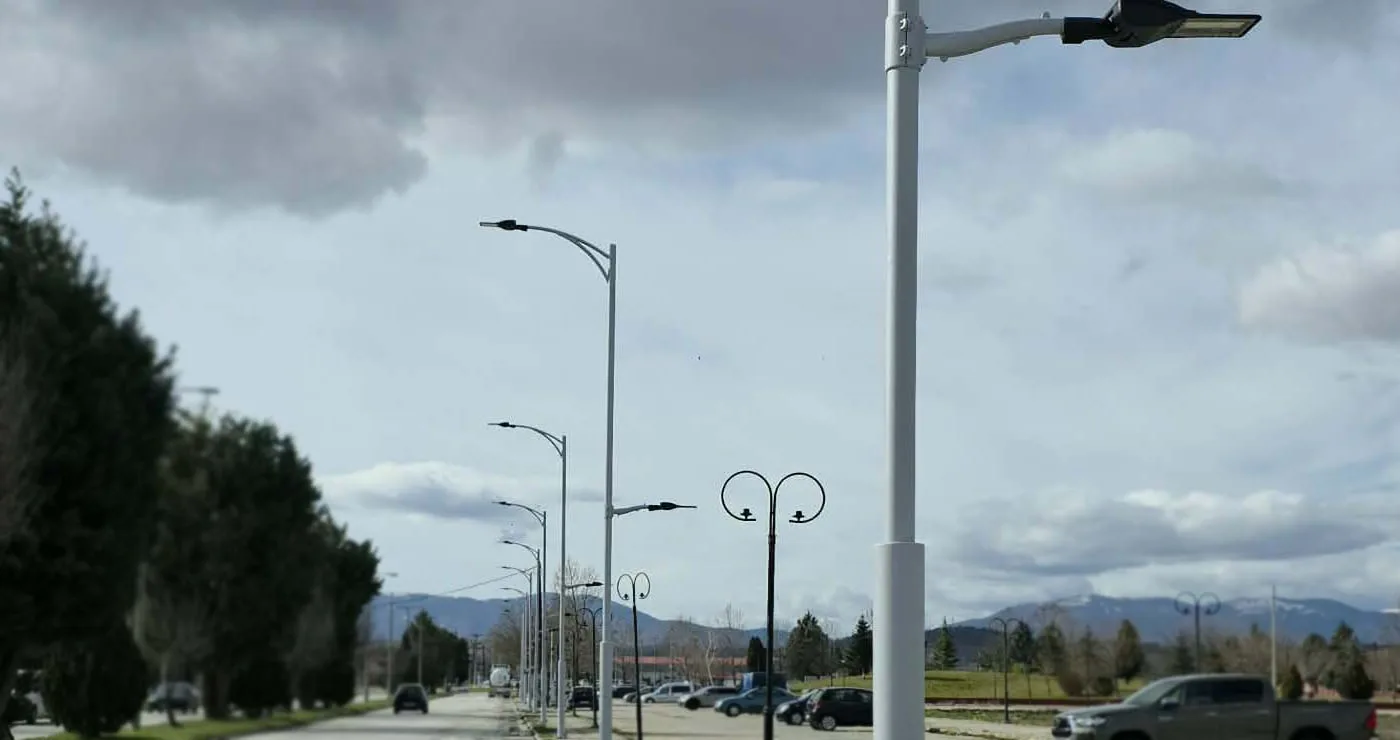 Πτολεμαΐδα: Σε εξέλιξη οι παρεμβάσεις για την αναβάθμιση του ηλεκτροφωτισμού – Ποιες οδούς αφορά