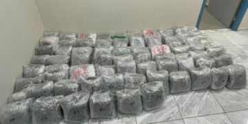 Ανθρωποκυνηγητό στην Κοζάνη: Εγκατέλειψε όχημα με 76 κιλά κάνναβης και εξαφανίστηκε