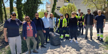Κοζάνη: Πολίτες, σύλλογοι και φορείς καθάρισαν εθελοντικά το Πάρκο του ΟΣΕ