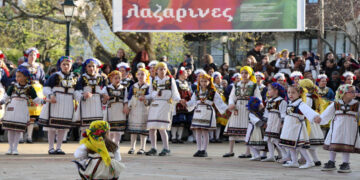 Οι Λαζαρίνες της Αιανής γιορτάζουν τον ερχομό της Άνοιξης και της Ανάστασης