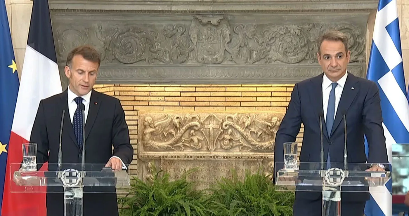 Μητσοτάκης: Η κορωνίδα των συμφωνιών Ελλάδας – Γαλλίας είναι η ρήτρα αμοιβαίας συνδρομής – Μακρόν: Μην αναρωτιέστε τι θα κάνουμε θα είμαστε στο πλευρό σας