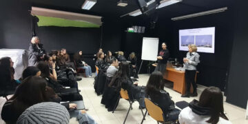 Μαθητές του Ωνάσειου ΓΕΛ Κοζάνης συνέδεσαν την εκδρομή στην Αθήνα με πανεπιστήμια, θέατρο και έρευνα