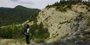 Εξόρμηση στον Γράμμο από την Ορειβατική Λέσχη Πτολεμαΐδας στις 9 και 10 Μαΐου