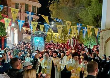 Κοζάνη: Χιλιάδες πιστοί στην Λιτανεία της Εικόνας της Παναγίας Ζιδανιώτισσας (Φωτογραφίες & βίντεο)