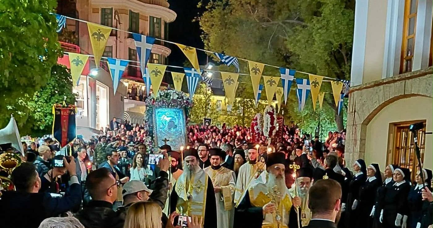 Κοζάνη: Χιλιάδες πιστοί στην Λιτανεία της Εικόνας της Παναγίας Ζιδανιώτισσας (Φωτογραφίες & βίντεο)