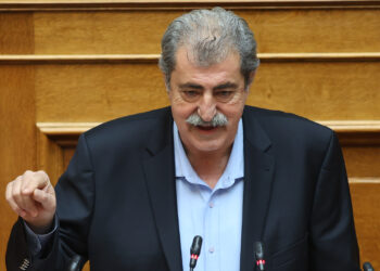 Ευθείες απειλές Πολάκη σε Τσάφο: «Μαθαίνω σημεία και τέρατα για τις μονάδες σε Πτολεμαΐδα και Φλώρινα, ξεκίνα να πακετάρεις…»