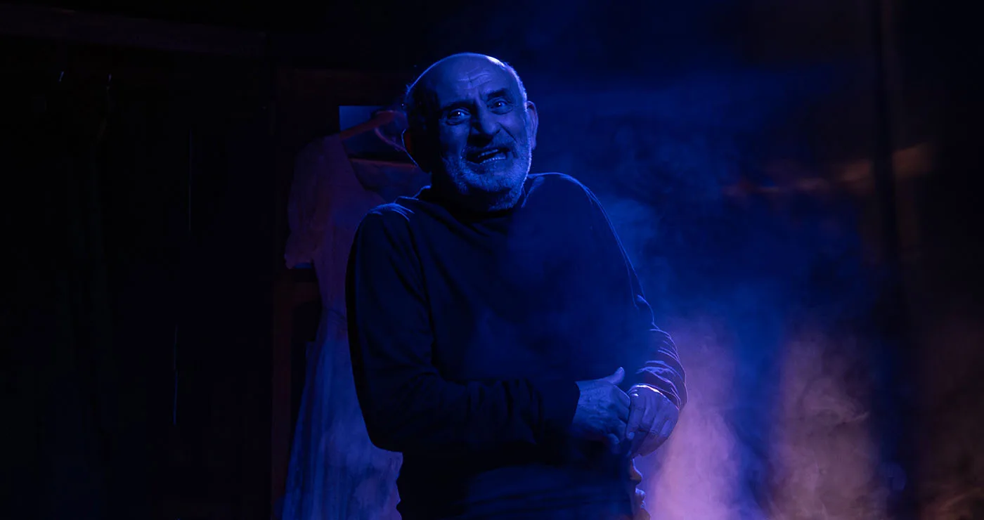 Πτολεμαΐδα: Το «Ροδάφ’νον» του Κ. Διαμαντίδη, σε σκηνοθεσία Θ. Μουμουλίδη, με τον Τάκη Βαμβακίδη ανοίγει το Φεστιβάλ Θεάτρου στην Ποντιακή Διάλεκτο