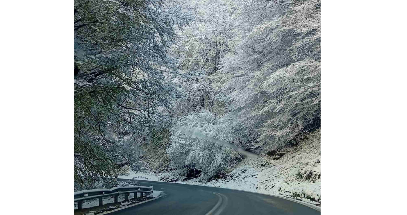 Χιονισμένες εικόνες στο δρόμο Φλώρινα – Βίγλα – Πισοδέρι – Πρέσπες