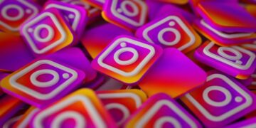 Instagram: Τέλος στο απόρρητο των μηνυμάτων – Τι αλλάζει σήμερα, οι αντιδράσεις, το δίλημμα