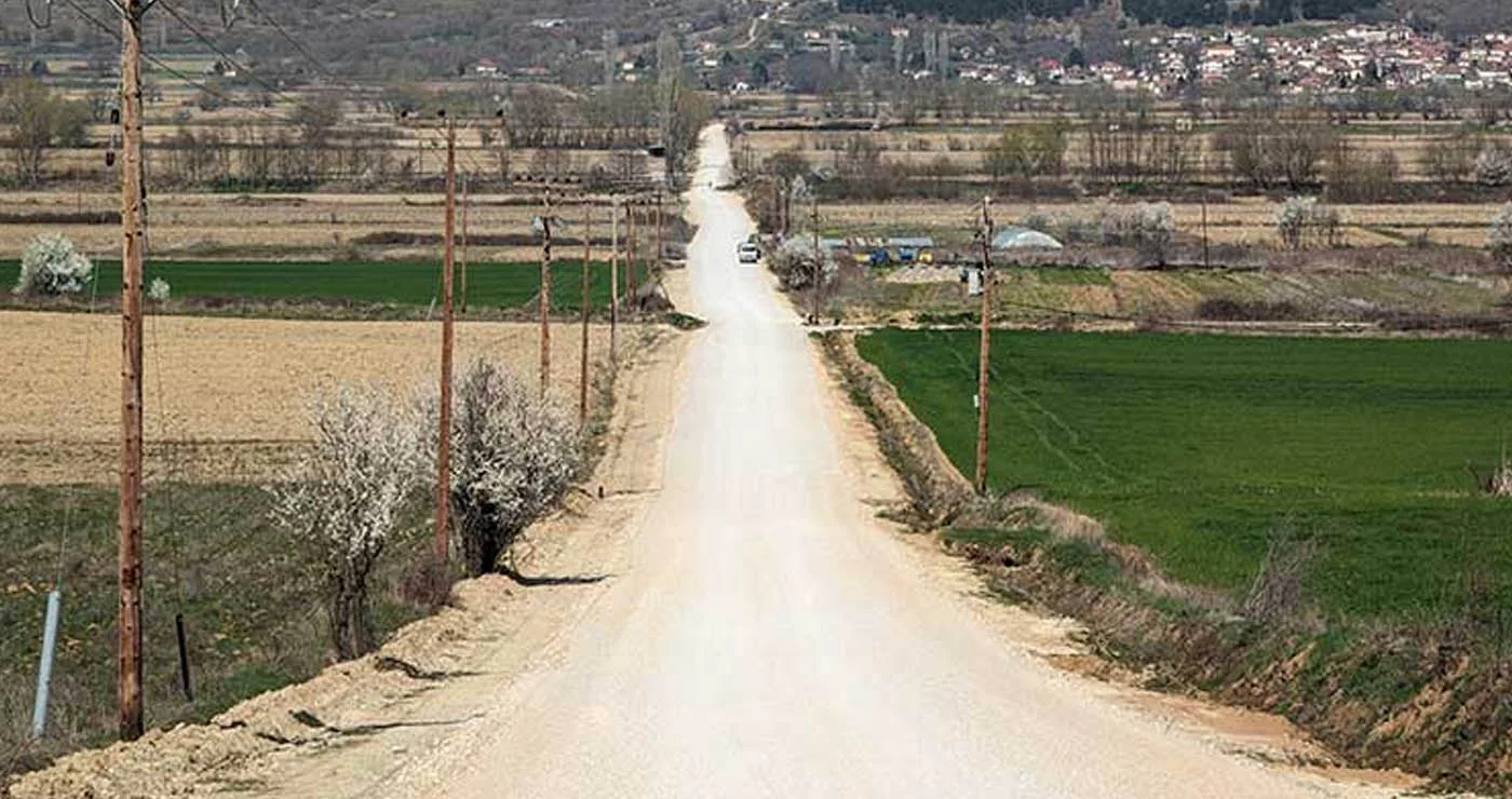 “Προχωράει” το μεγαλύτερο πρόγραμμα αγροτικής οδοποιίας των τελευταίων ετών: 194 εκατ. ευρώ για 365 έργα σε 123 δήμους