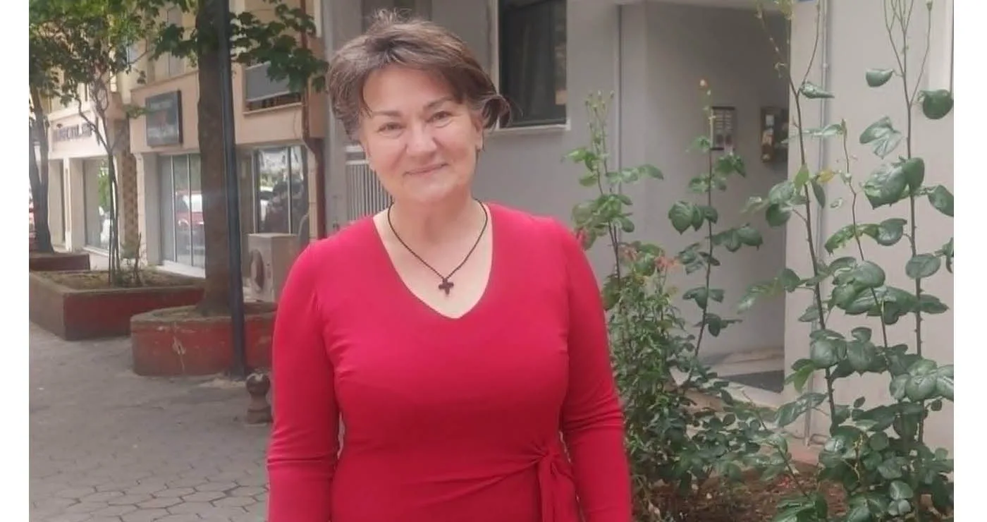 Πρόσκληση γνωριμίας με τον Αρχαιολογικό Οικισμό Πετρών Αμυνταίου, από τη ΣΑΕΚ Αμυνταίου (Ρεπορτάζ της Κούλας Πουλασιχίδου)