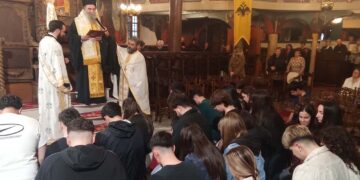 Βελβεντό: Με τη συμμετοχή μαθητών η Αρχιερατική Παράκληση από τον Θεοφ. Επίσκοπο Αμφιπόλεως κ. Χριστοφόρο (του παπαδάσκαλου Κωνσταντίνου Ι. Κώστα)