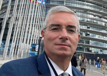 Η Ryanair, οι “εκβιασμοί” και το διαρκές παιχνίδι πίεσης προς κυβερνήσεις, αεροδρόμια και προορισμούς – του Κωνσταντίνου Στ. Δεριζιώτη