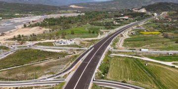 Ε65: Στην τελική ευθεία ο δρόμος που θα ενώσει την Αθήνα με τη Δυτική Μακεδονία – Δείτε το βίντεο