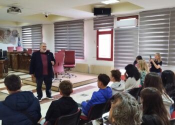 Υποδοχή μαθητών του 5ου Γυμνασίου Πτολεμαΐδας και αποστολής Erasmus από την Ολλανδία στον Δήμο Εορδαίας
