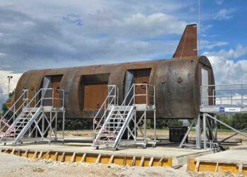 Η Σχολή Πυροσβεστικής Πτολεμαΐδας αποκτά τον μοναδικό εξομοιωτή πυρκαγιάς αεροσκάφους στην Ελλάδα
