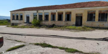 Νέα Χαραυγή: Αίτημα προς τη ΔΕΗ για να μη κατεδάφιση του ιστορικού κτηρίου του Γυμνασίου της παλιάς Χαραυγής