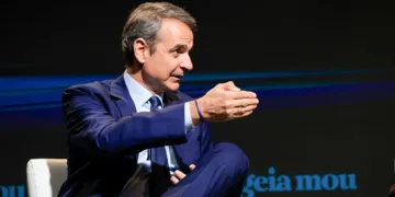 Μητσοτάκης για Τσίπρα: «Μάλλον άφησε το ΕΑΜ στον Πολάκη…»