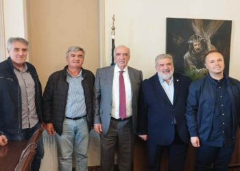 Υπόμνημα με ζητήματα του Δήμου Εορδαίας έδωσε στον Βαγγέλη Μεϊμαράκη ο Δήμαρχος Παναγιώτης Πλακεντάς