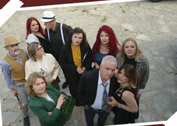 Ο «Οίκος Ενοχής… Ράους» επιστρέφει για μια τελευταία παράσταση στο Αμύνταιο!