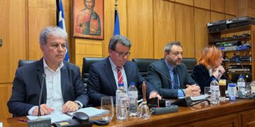 Η Δυτική Μακεδονία αποχαιρετά το λιγνίτη- Δεκάδες πολίτες και φορείς στη συνεδρίαση του Περιφερειακού Συμβουλίου