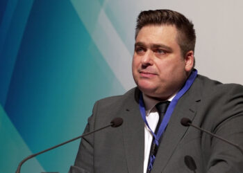 Βουτσινάς για πρόταση Ανδρουλάκη: Το 32ωρο με ίδιες αποδοχές θα πιέσει τις μικρές επιχειρήσεις