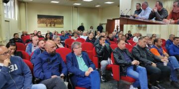 Κοινή σύσκεψη φορέων στο Εργατικό Κέντρο Κοζάνης για την απολιγνητοποίηση και τις ενεργειακές εξελίξεις  (Φωτογραφίες & Βίντεο)