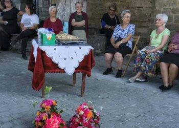 Κλεισούρα: Στην κεντρική πλατεία ο εορτασμός του Κλήδονα λόγω …αρκούδων! (βίντεο)
