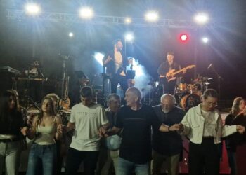 Αγέρης, Βελισσάρης, Τσαΐδου και Καλλιώνης ξεσήκωσαν τα Σέρβια Κοζάνης– Γλέντι μέχρι αργά(Φωτογραφίες & Βίντεο)