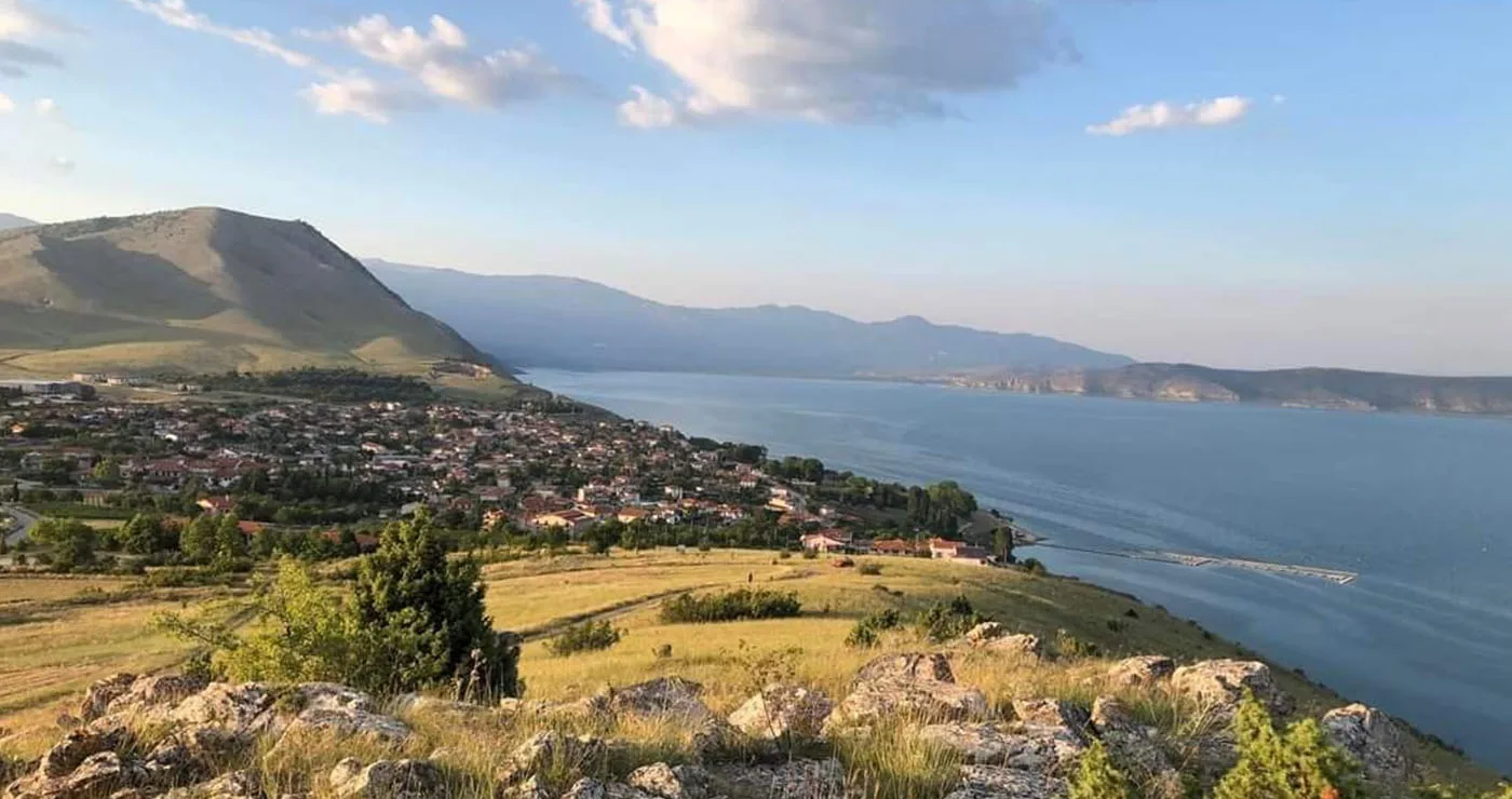«Δεν ζητήσαμε να αδειάσει η Βεγορίτιδα», λέει το Τοπικό Συμβούλιο Αγίου Παντελεήμονα