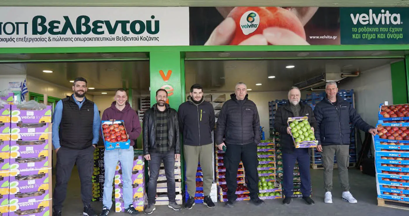 Τα ροδάκινα Velvita του Βελβεντού ετοιμάζονται για την αγορά της Αθήνας
